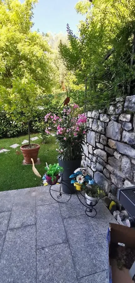 Magic Garden With Jacuzzi-Pool And Luxury Lake Como View Apartment Lenno 0*,